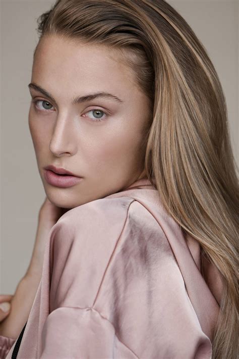 SELINAModel SELINA - BEST MODELS