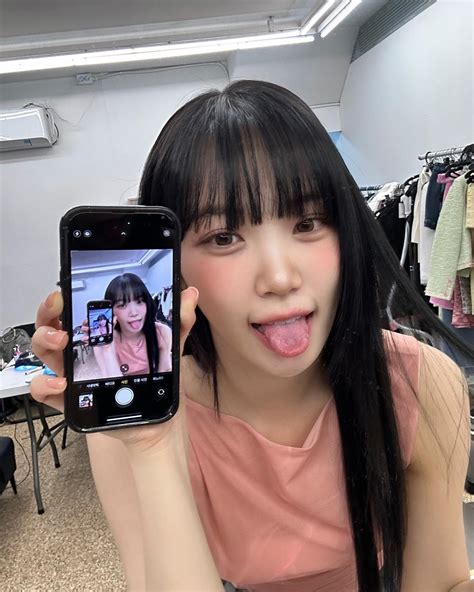 Kim Chaewon Image #357325 - Asiachan KPOP Image Board