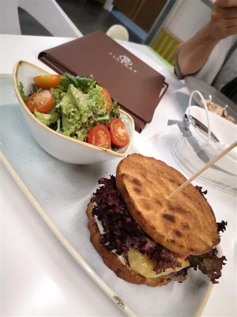 Keto Burger! New restaurant near my place. : r/Keto_Food