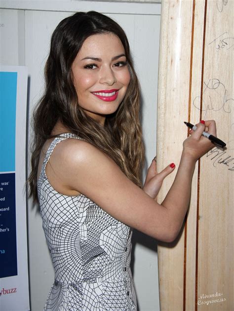 Miranda, Miranda cosgrove, Miranda cosgrove bikini