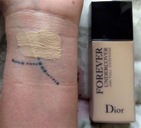 * Freak Muffin *: Diorskin Forever Undercover de Dior
