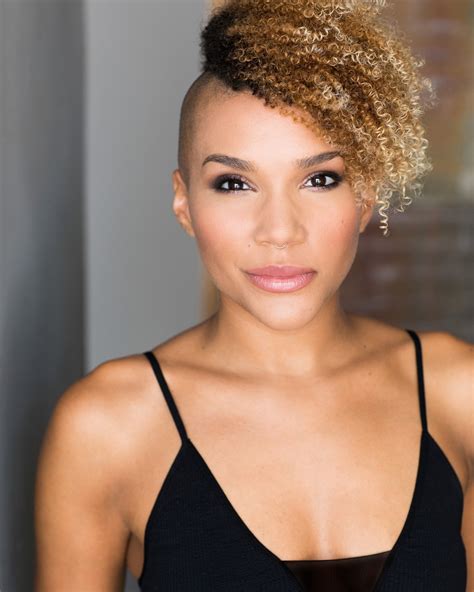 Emmy Raver-Lampman 2025: Boyfriend, net worth, tattoos, smoking & body