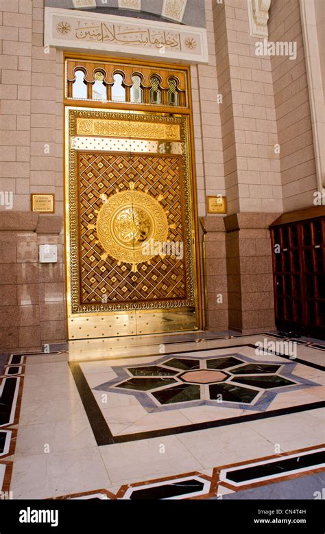 bronze doors  nabawi mosque masjid  al madinah saudi