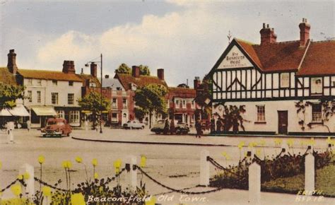 Postcard of the Saracens Head - Beaconsfield Historical Society