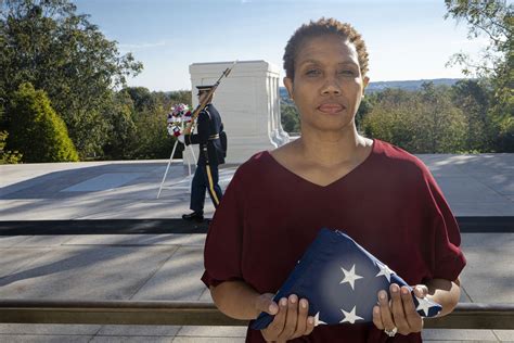 Unforgotten: Veterans honor Tomb of the Unknown Soldier Centenni