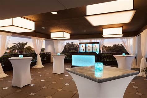 Embassy Suites Orlando - Gallery– esolbvs