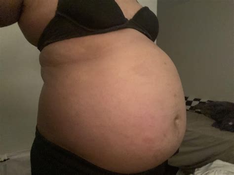 bloating for hours 👀 : r/BellyExpansion