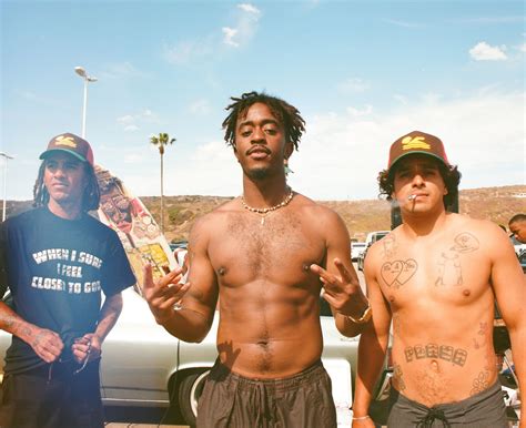 Surf parties in Los Angeles offer collective healing - Los Angeles Times