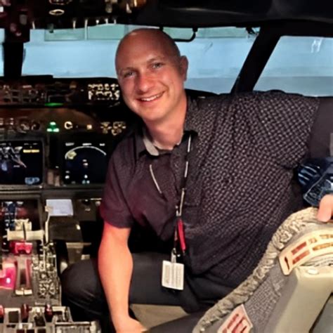 Ebonie - 🚨 ️ FIRED: American Airlines Pilot Steve Holmes ️🚨 Steve