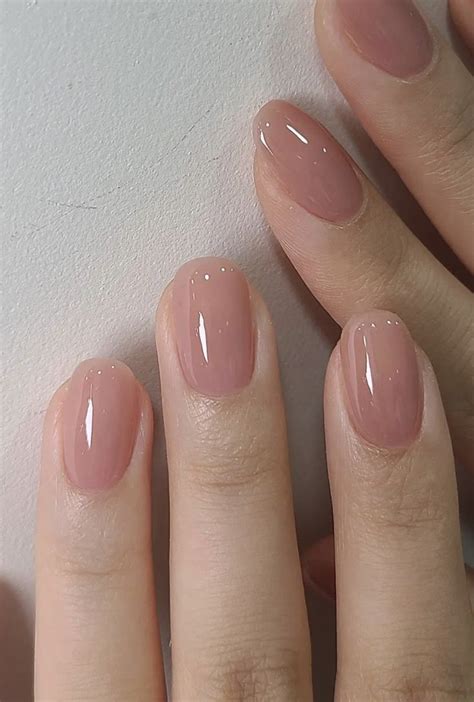 pin  vasi piny   simple nails gel nails nail colors