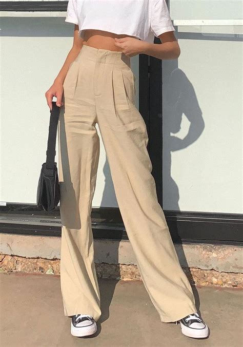 Baggy Pants Outfit - Street Styles looks | Fashion inspo outfits ...