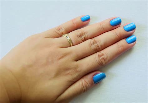 How To Apply Nail Polish Perfectly At Home at Lewis Wooley blog