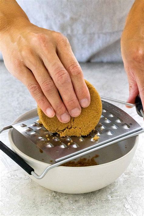 how to soften hard brown sugar 10