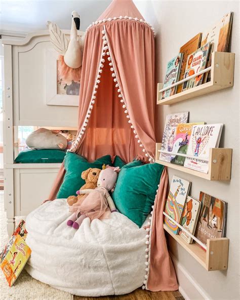 cozy reading nooks    family