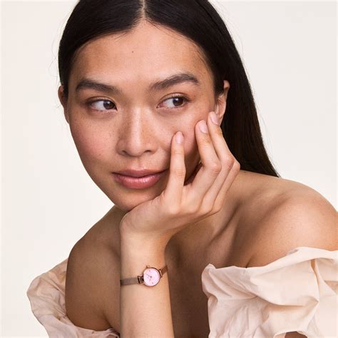 Women's Watches - Watches in Silver, Gold & Rose Gold | DW