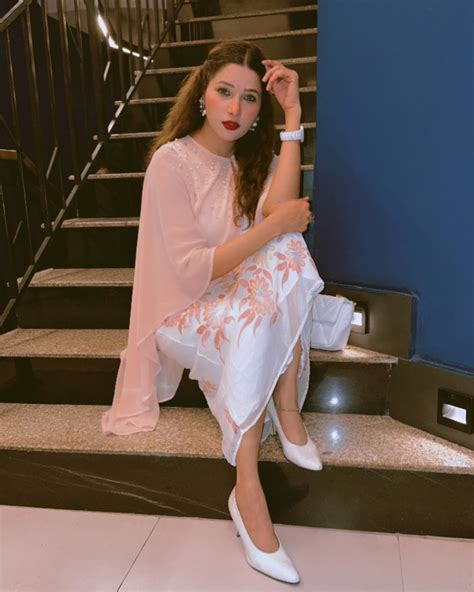 Zara Malik (@zaramalik330_) • Instagram photos and videos