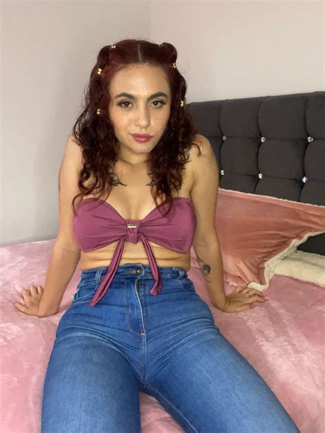 should i wear jeans every day? : r/GirlsInJeans