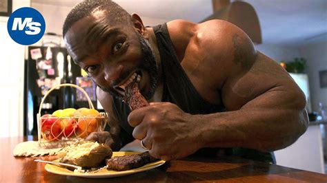 What Bodybuilders Eat for Dinner | Grilling with Johnnie O Jackson ...