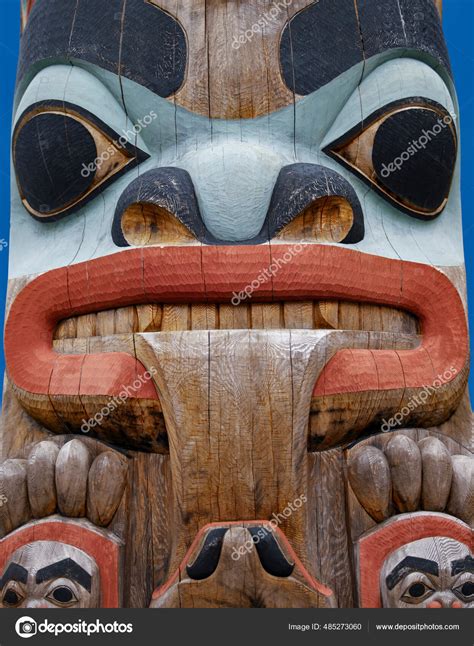 Totem Pole Coastal Town Sitka Alaska Usa — Stock Photo © Steve_Allen