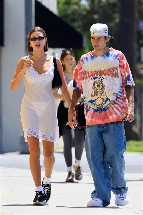 Justin Bieber and Hailey Baldwin Bieber Hold Hands on Date Night in