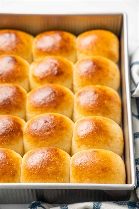 Sourdough Dinner Rolls Recipe