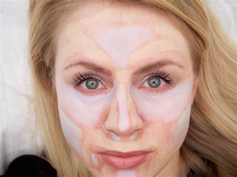 Testissä L'Oréal Infaillible Total Cover Palette - Ostolakossa