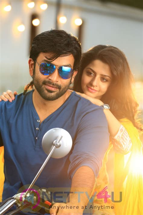 Agnisakshi Malayalam Movie 2