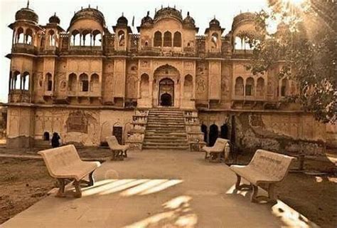 Churu Fort Where Silver Shells Were Fired On Enemies By Cannon - Amar ...