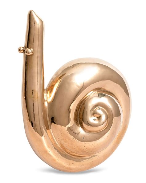 Writer and Curator Su Wu Shares 8 Things She Can’t Live Without