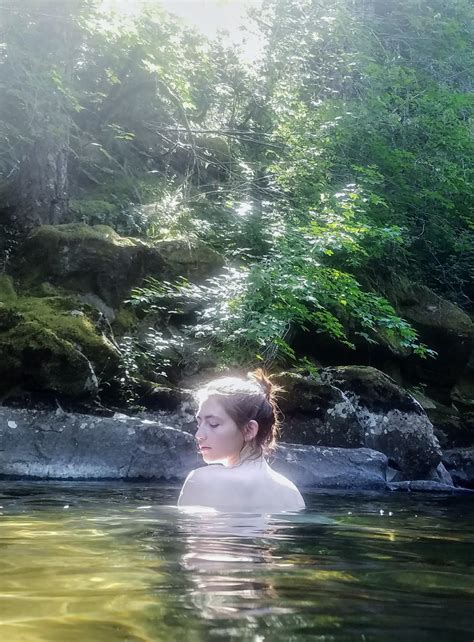 Skinny dipping in a creek near the Gifford Pinchot National Forest. : r