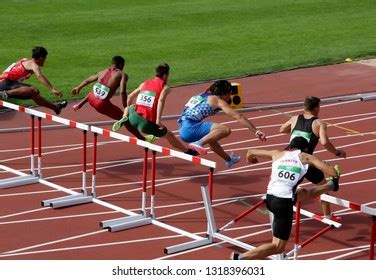 52 110 Metres Hurdles Images, Stock Photos, 3D objects, & Vectors ...