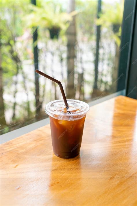 Premium Photo | Iced americano coffee or long black coffee