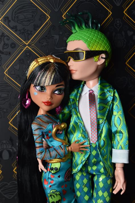 Monster High Cleo and Deuce Howliday Love Edition Valentine's day 2