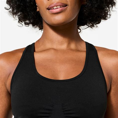 Dynamic Yoga Sports Bra
