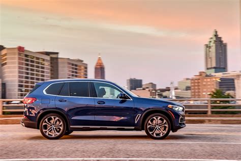 Midsize (intermediate) versus full-size (standard) SUV cars - SUVCult