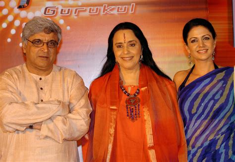 javed akhtar net worth