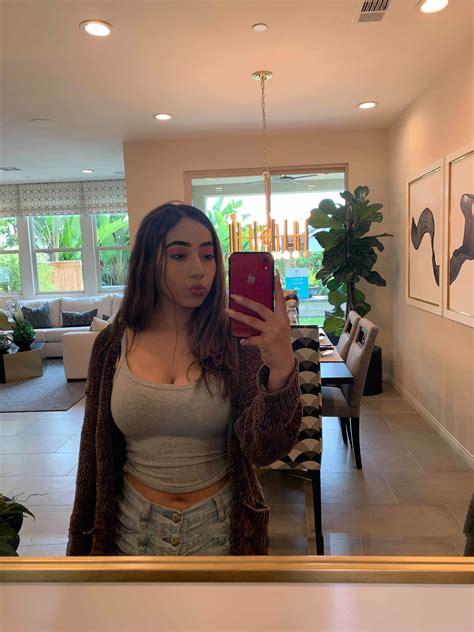 Hmu babes 💕💗 : r/LatinaCuties