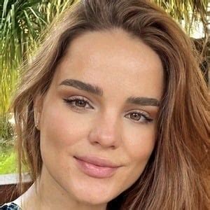 bruna fava net worth