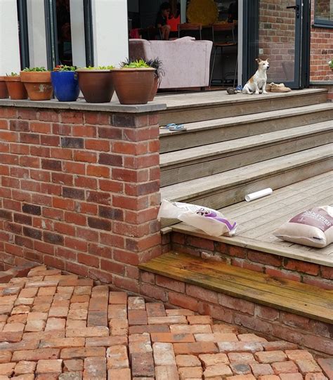 How To Lay A Brick Patio Yourself
