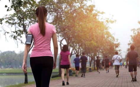 brisk walking   health benefits fit people
