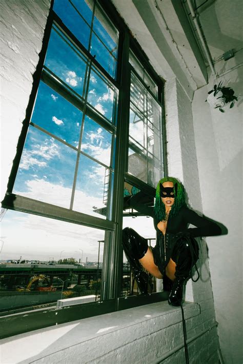 BRIANNA MARIE 🎨 on Twitter: "Leave your window open 😈 https://t.co