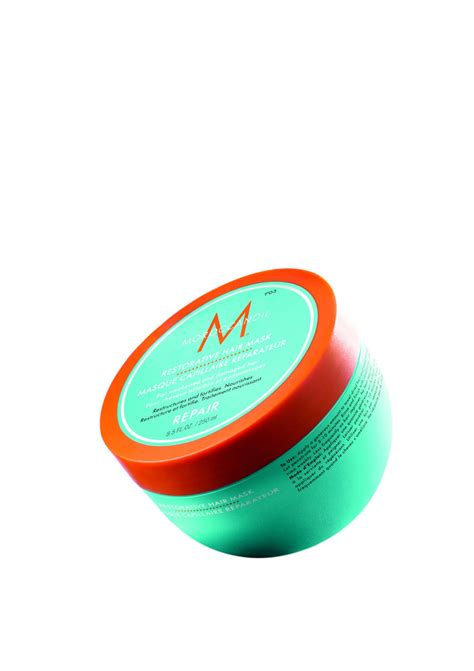 Fashion Influencers Reveal Their Ultimate Gift Picks