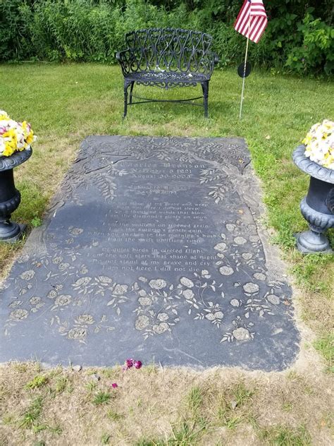 Jill Ireland (1936-1990) - Find a Grave Memorial
