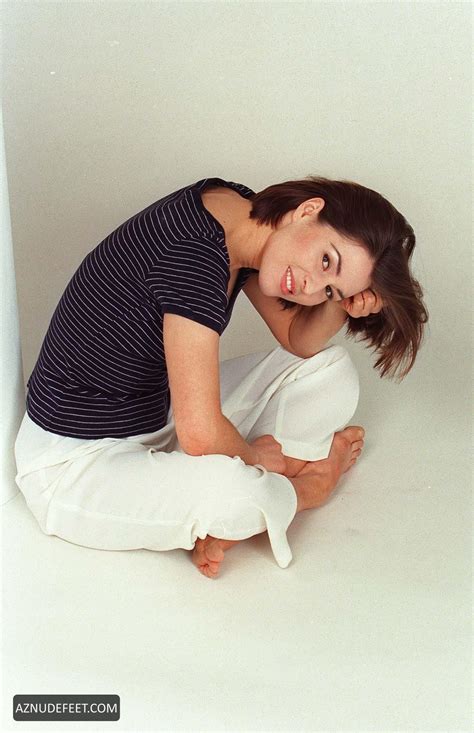 HELEN BAXENDALE Feet - AZNudeFeet