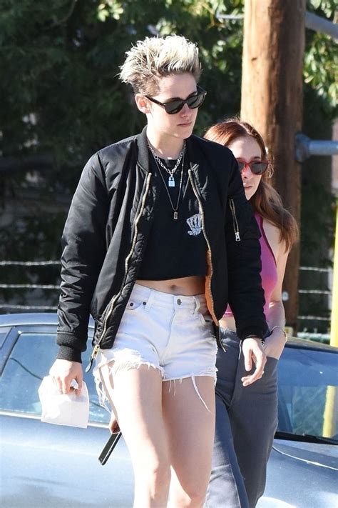 Kristen Stewart Paparazzi Side Boob And Sexy Photos - Thefappening.link