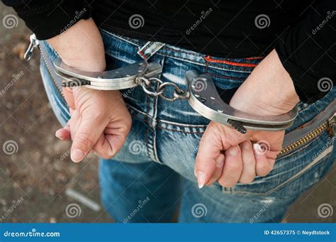 mulher algemada imagem de stock imagem de cadeia humano