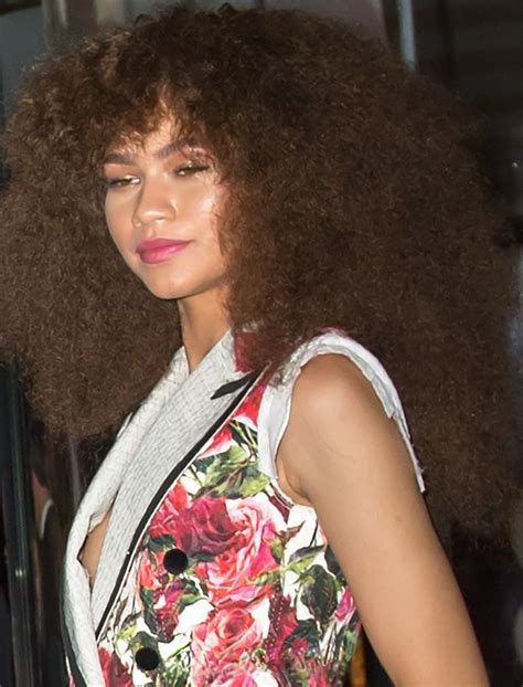 Zendaya Coleman nipple slip at a party in NY – Mijn Foto verzameling