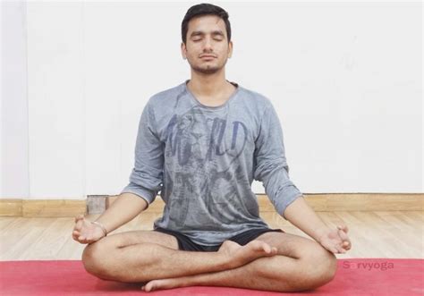 sukhasana easy yoga pose steps  benefits sarvyoga