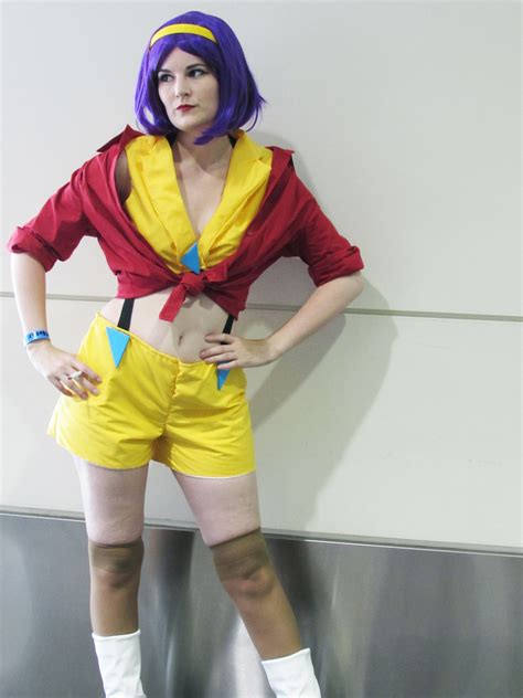UltraTeamDynamite Cosplay // Faye Valentine From Cowboy Bebop Faye