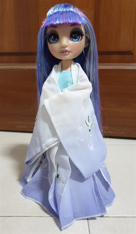 Bought a Hanfu/Traditional Chinese Costume for my Violet! : r/RainbowHigh